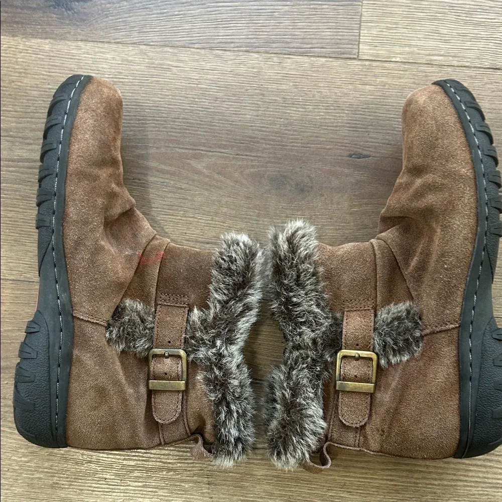Khombu leather Brown Fur-Lined Winter Boots ! Size 8